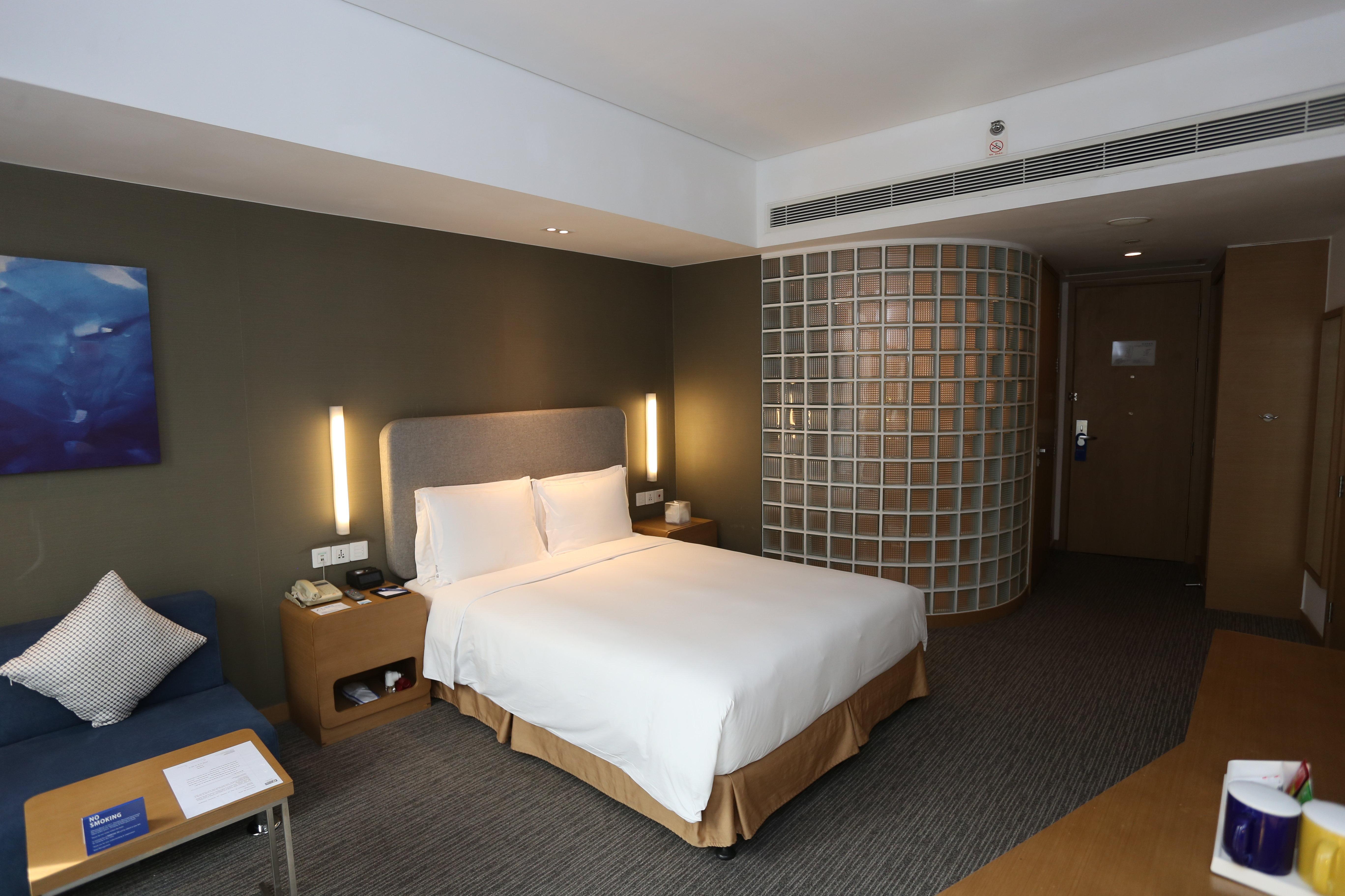 Holiday Inn Express Shanghai Jinsha By Ihg Exterior photo