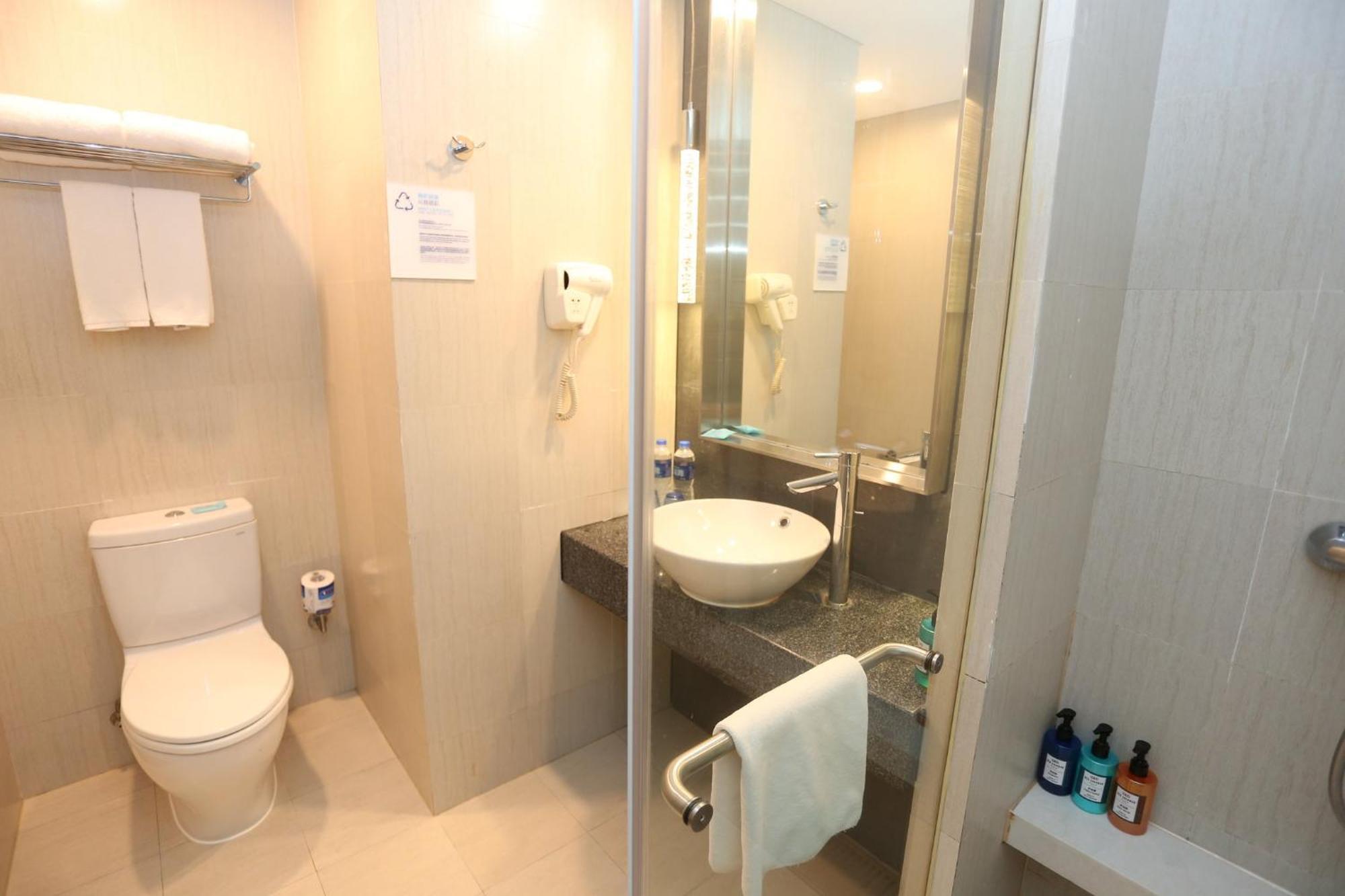 Holiday Inn Express Shanghai Jinsha By Ihg Exterior photo